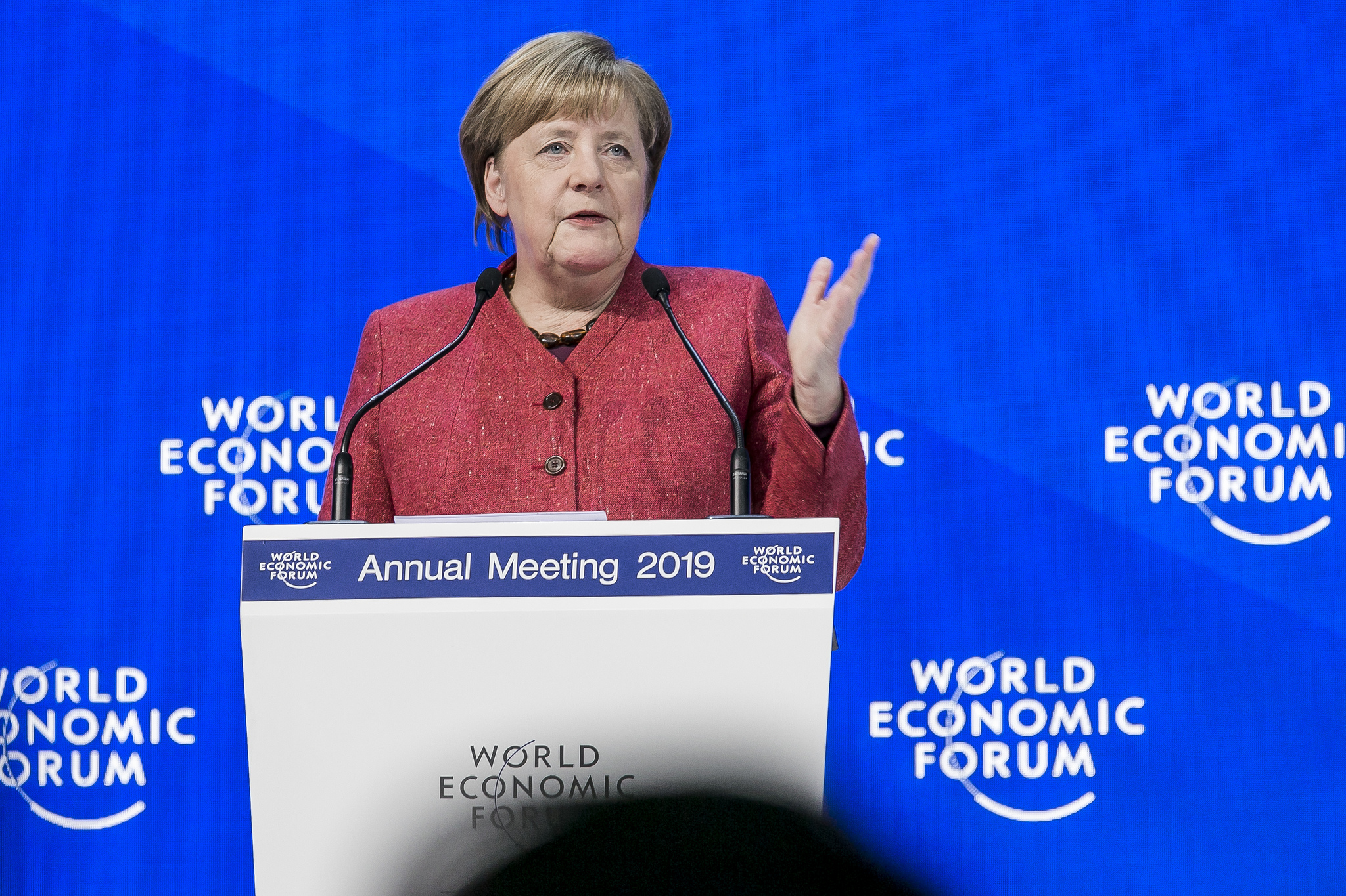Angela Merkel, Chanceler da Alemanha desde 2005, ficou em situação complicada com os países da União Europeia durante a crise dos refugiados Angela Merkel, Chanceler da Alemanha desde 2005, ficou em situação complicada com os países da União Europeia durante a crise dos refugiados