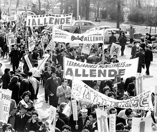 Em junho de 1973 o Chile é dominado pelos militares, que derrubam o presidente democraticamente eleito, Salvador Allende (foto). Quem assumiu o poder foi o general Augusto Pinochet. Foto: Wikimedia Commons