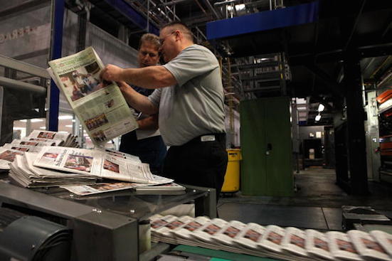 O mundo tem se movido cada vez mais para o digital, e isso significa menos trabalho feito em papel. Isso, por sua vez, resulta em um número menor de trabalhadores no ramo de impressões e cópias. (Foto: Getty Images)