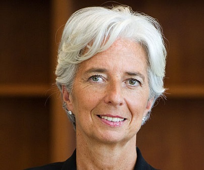 A francesa Christine Lagarde é a primeira mulher a ocupar a direção do Fundo Monetário Internacional, o FMI. Antes disso, ela foi ministra do governo francês.