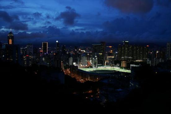 O centro financeiro asiático subiu duas posições na lista de melhores cidades para estudar. A diversidade da comunidade estudantil e as altas taxas de empregabilidade são dois fatores que a auxiliaram a ter melhor colocação. (Imagem: Getty Images) O centro financeiro asiático subiu duas posições na lista de melhores cidades para estudar. A diversidade da comunidade estudantil e as altas taxas de empregabilidade são dois fatores que a auxiliaram a ter melhor colocação. (Imagem: Getty Images)