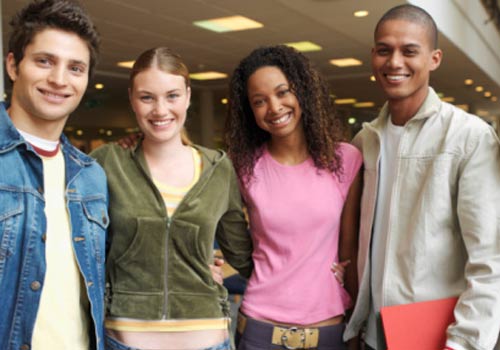 Estudantes já podem se inscrever para bolsas de estudos nos Estados Unidos