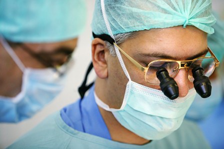 UERJ recebe inscrições para especialização em Cirurgia Plástica