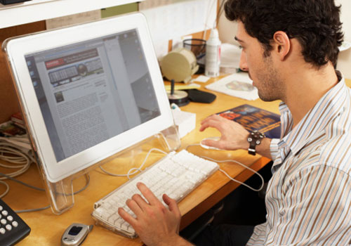 UFMG aceita inscrições para vestibular de 2012 de cursos à distância