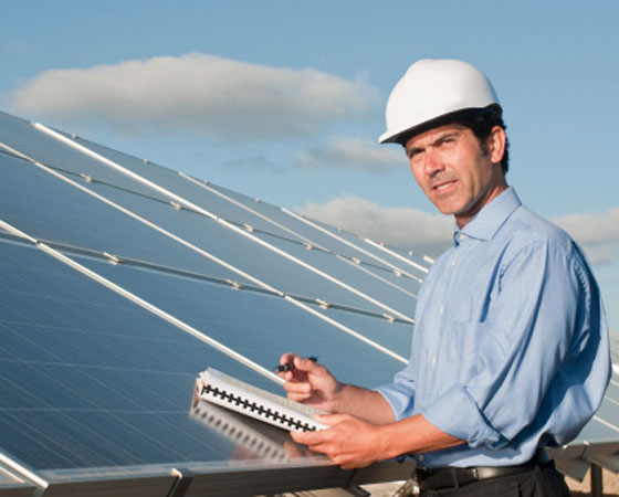 O portal Catho Online fez um levantamento para saber quais são os funcionários que ganham os mais altos salários no país, tirando os cargos de presidente e vice-presidente. Foto: Getty Images O portal Catho Online fez um levantamento para saber quais são os funcionários que ganham os mais altos salários no país, tirando os cargos de presidente e vice-presidente. Foto: Getty Images