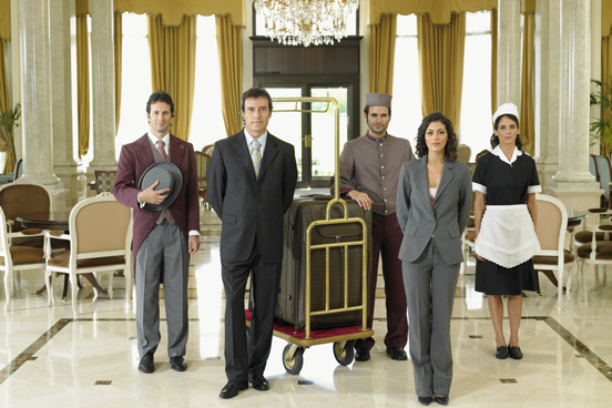 Enquanto outros descansam e se divertem, os profissionais da área de hotelaria e lazer trabalham e... engordam. A pesquisa mostra que 39% notaram ganho de peso nos últimos tempos. Enquanto outros descansam e se divertem, os profissionais da área de hotelaria e lazer trabalham e... engordam. A pesquisa mostra que 39% notaram ganho de peso nos últimos tempos.