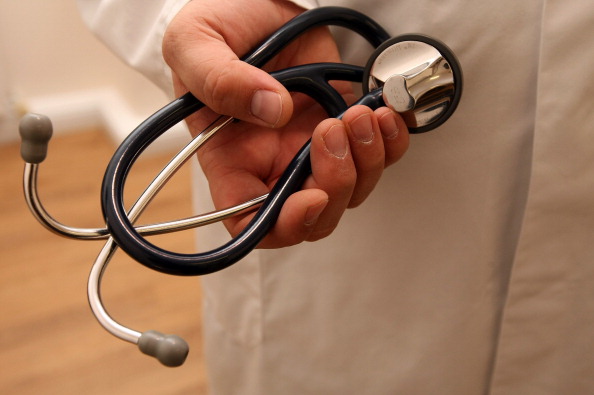 Conselho Federal de Medicina defende mais qualidade na formação de médicos