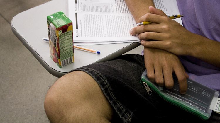 UECE divulga o Cartão de Informação para o vestibular 2015/2
