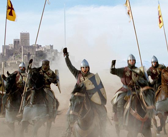 Cruzada (2005) - Conta a história de Balian, um jovem francês, que após ter perdido tudo, encontra honra e redenção em uma aventura pela Jerusalém medieval. Numa luta desigual, ele enfrenta forças avassaladoras para salvar seu povo e cumprir seu destino como um verdadeiro cavaleiro. Cruzada (2005) - Conta a história de Balian, um jovem francês, que após ter perdido tudo, encontra honra e redenção em uma aventura pela Jerusalém medieval. Numa luta desigual, ele enfrenta forças avassaladoras para salvar seu povo e cumprir seu destino como um verdadeiro cavaleiro.