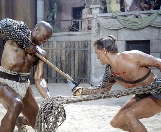 Spartacus (1960) - É a história de um gladiador que lidera um grupo de escravos em busca de liberdade contra as forças do Império Romano. Spartacus (1960) - É a história de um gladiador que lidera um grupo de escravos em busca de liberdade contra as forças do Império Romano.