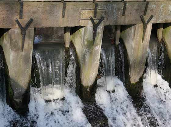Estude os aspectos históricos da hidroestática. Estude os aspectos históricos da hidroestática.