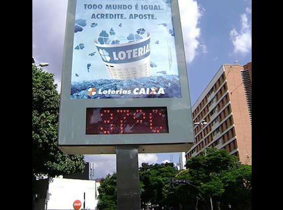 Estude os conceitos de calor, temperatura e as escalas termométricas. Estude os conceitos de calor, temperatura e as escalas termométricas.