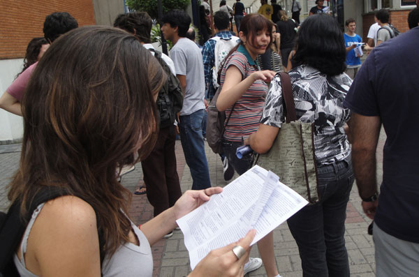 Fuvest divulga resultado do pedido de isenção da taxa do vestibular 2014