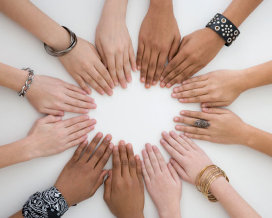 Em 2007, o Enem propôs aos candidatos uma reflexão sobre a diversidade sócio-cultural, com o tema: "O desafio de se conviver com as diferenças". Você sabia que os corretores costumam detestar algumas atitudes dos estudantes na hora de escrever o texto? <a href="https://guiadoestudante.abril.com.br/blog/redacao-para-o-enem-e-vestibular/redacao-no-enem-o-que-aborrece-e-ate-irrita-os-corretores/" target="_blank" rel="noopener">Veja o que mais irrita o corretor.</a> Aproveite também para entender <a href="https://guiadoestudante.abril.com.br/blog/redacao-para-o-enem-e-vestibular/quais-sao-os-erros-de-quem-zerou-a-redacao-do-enem/" target="_blank" rel="noopener">os principais erros que podem levar uma redação a ter nota zero</a>. Em 2007, o Enem propôs aos candidatos uma reflexão sobre a diversidade sócio-cultural, com o tema: "O desafio de se conviver com as diferenças". Você sabia que os corretores costumam detestar algumas atitudes dos estudantes na hora de escrever o texto? <a href="https://guiadoestudante.abril.com.br/blog/redacao-para-o-enem-e-vestibular/redacao-no-enem-o-que-aborrece-e-ate-irrita-os-corretores/" target="_blank" rel="noopener">Veja o que mais irrita o corretor.</a> Aproveite também para entender <a href="https://guiadoestudante.abril.com.br/blog/redacao-para-o-enem-e-vestibular/quais-sao-os-erros-de-quem-zerou-a-redacao-do-enem/" target="_blank" rel="noopener">os principais erros que podem levar uma redação a ter nota zero</a>.