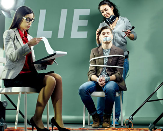 Em 2004, os candidatos fizeram uma redação com o tema: "Como garantir a liberdade de informação e evitar abusos nos meios de comunicação". Uma dica interessante para treinar redação é usar aplicativos. O Guia <a href="https://guiadoestudante.abril.com.br/blog/dicas-estudo/enem-2016-os-10-melhores-aplicativos-gratuitos-para-ajudar-nos-estudos-e-na-redacao/" target="_blank" rel="noopener">fez uma seleção de apps que ajudam a escrever melhor</a>, fazer simulados, assistir a videoaulas, receber dicas e acelerar a sua leitura sem largar o celular. Em 2004, os candidatos fizeram uma redação com o tema: "Como garantir a liberdade de informação e evitar abusos nos meios de comunicação". Uma dica interessante para treinar redação é usar aplicativos. O Guia <a href="https://guiadoestudante.abril.com.br/blog/dicas-estudo/enem-2016-os-10-melhores-aplicativos-gratuitos-para-ajudar-nos-estudos-e-na-redacao/" target="_blank" rel="noopener">fez uma seleção de apps que ajudam a escrever melhor</a>, fazer simulados, assistir a videoaulas, receber dicas e acelerar a sua leitura sem largar o celular.