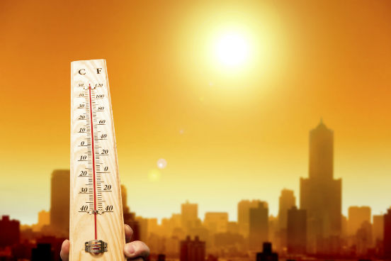 O ano de 2015 já teve o primeiro semestre mais quente da história. Agora, o El Niño, fenômeno metereológico natural que atua a cada dois ou sete anos, tem de tudo para ser o mais forte desde o início dos seus registros, em 1950. Entenda o porquê a seguir. (Imagem: Thinkstock) O ano de 2015 já teve o primeiro semestre mais quente da história. Agora, o El Niño, fenômeno metereológico natural que atua a cada dois ou sete anos, tem de tudo para ser o mais forte desde o início dos seus registros, em 1950. Entenda o porquê a seguir. (Imagem: Thinkstock)