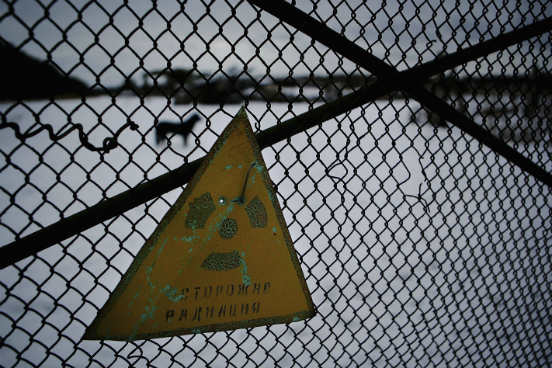 Em 2018, o acidente nuclear de Chernobyl completa 32 anos. O maior acidente nuclear da História não foi o primeiro - e nem o último - a acontecer, o que faz com que essa fonte energética, apesar de ser considerada limpa, seja vista com bastante desconfiança. Veja, a seguir, os outros casos que ocorreram e que marcaram a História. (Imagem: Getty Images)
