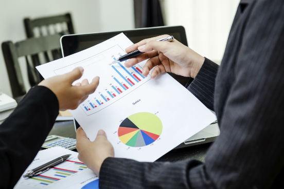 O levantamento feito pelo Career Builder mostra que os gerentes de venda têm 70.558 oportunidades por mês, enquanto 17.750 são contratados nesse mesmo período. Já o valor da hora de trabalho é de 53,20 dólares. (Imagem: Thinkstock) O levantamento feito pelo Career Builder mostra que os gerentes de venda têm 70.558 oportunidades por mês, enquanto 17.750 são contratados nesse mesmo período. Já o valor da hora de trabalho é de 53,20 dólares. (Imagem: Thinkstock)