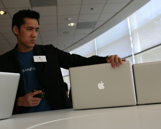 Um Web Designer ganha em média entre US$77 mil e US$84 mil. Saiba mais sobre a carreira de Designer Gráfico. (Foto: Getty Images) Um Web Designer ganha em média entre US$77 mil e US$84 mil. Saiba mais sobre a carreira de Designer Gráfico. (Foto: Getty Images)