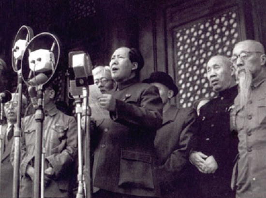 Após uma Guerra Civil que começou em 1927, em 1º de outubro de 1949 Mao Tsé-Tung anunciou a fundação da República Popular da China. (Foto: Wikimedia Commons)
