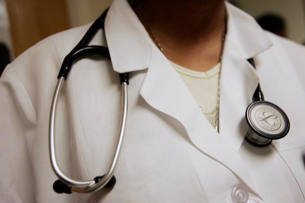 Estou em dúvida entre Direito e Medicina