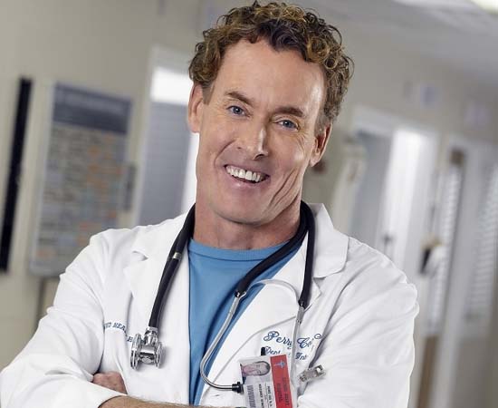 Dr. Perry Cox da série Scrubs.