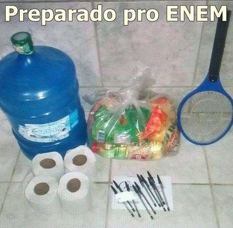 A internet não perdoa! O Enem está acontecendo neste fim de semana (8 e 9 de novembro) e já é tema de muitas imagens divertidas. A internet não perdoa! O Enem está acontecendo neste fim de semana (8 e 9 de novembro) e já é tema de muitas imagens divertidas.