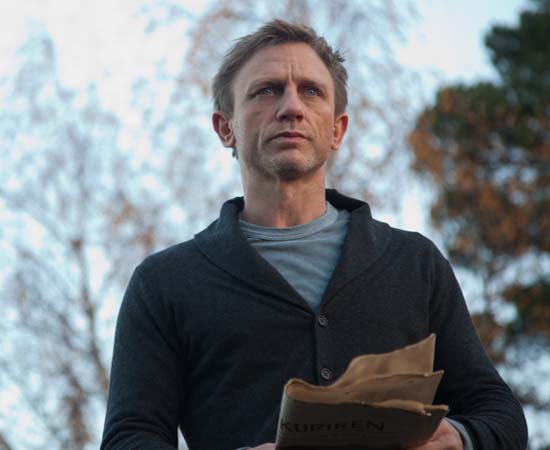Mikael Blomkvist é o jornalista da série Millennium, escrita por Stieg Larson. Nesta adaptação é interpretado por Daniel Craig.