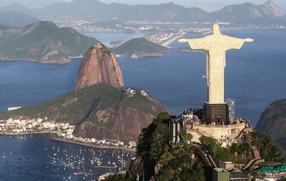 Por ter sido capital do país durante muito tempo, o Rio de Janeiro foi palco de grandes acontecimentos nacionais. (Imagem: Getty Images)