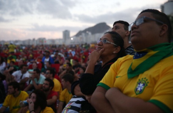 Em 2014, o Rio de Janeiro brilha mais uma vez. A cidade foi palco da partida final e da cerimônia de encerramento  da Copa do Mundo. Segundo a Riotur, 886 mil pessoas passaram por lá durante o torneio. (Imagem: Getty Images)