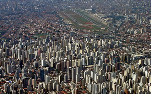 Entenda o processo de urbanização cada vez mais acelerado e a queda no crescimento da população brasileira.
