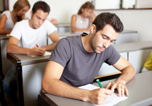 UEM realiza vestibular de inverno 2015