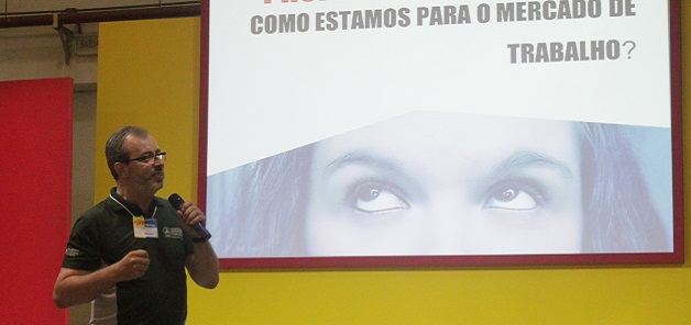 Sidnei Oliveira, escritor
