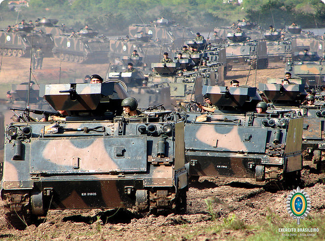 Quais são as carreiras possíveis no Exército Brasileiro?