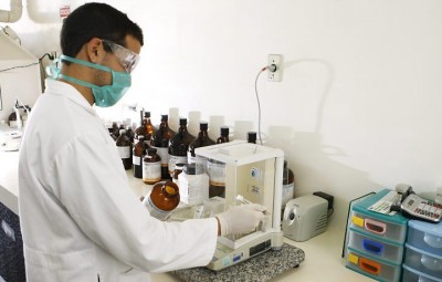 Saiba mais sobre a carreira de biomédico