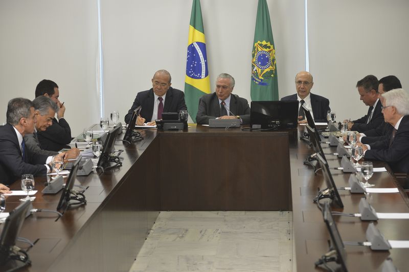 O que faz cada ministério no Brasil?