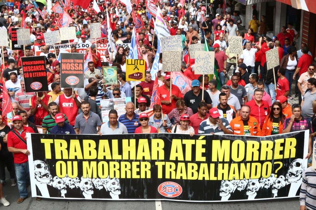 O que são e como funcionam os sindicatos no Brasil?