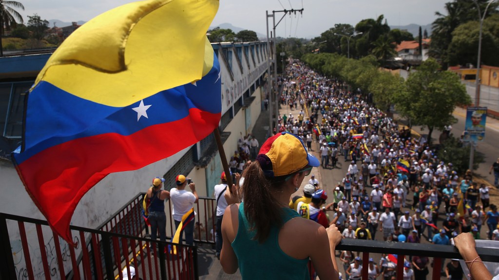 Entenda os motivos da crise na Venezuela