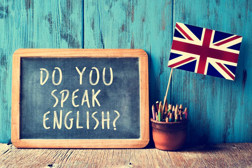 Curso de inglês gratuito abre inscrições para estudantes