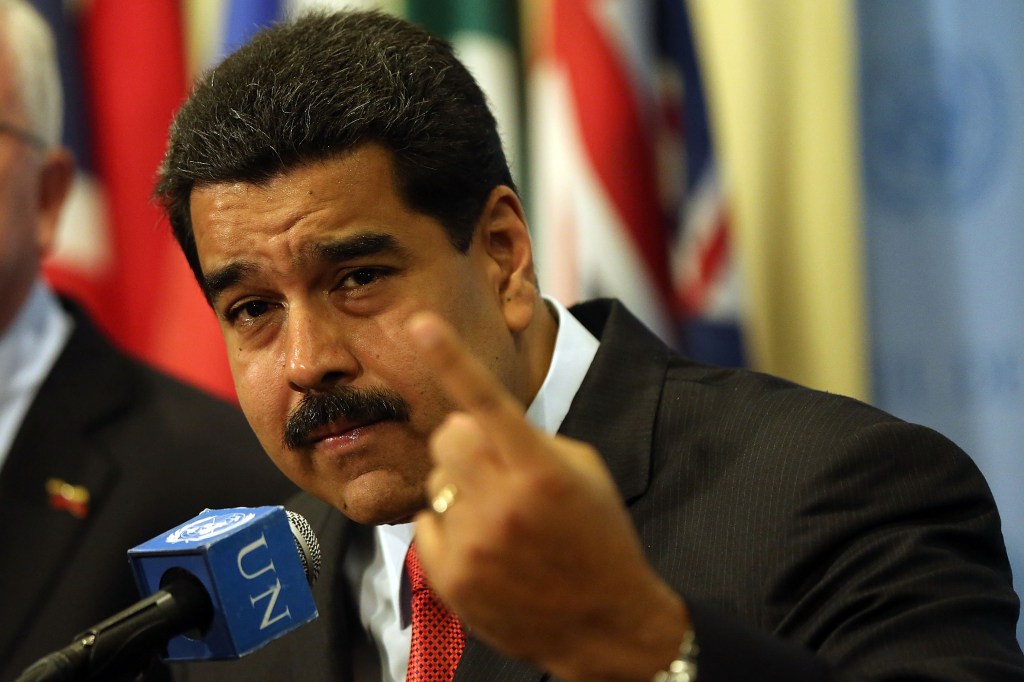 Maduro é reeleito em eleição questionada pela oposição; veja notícias