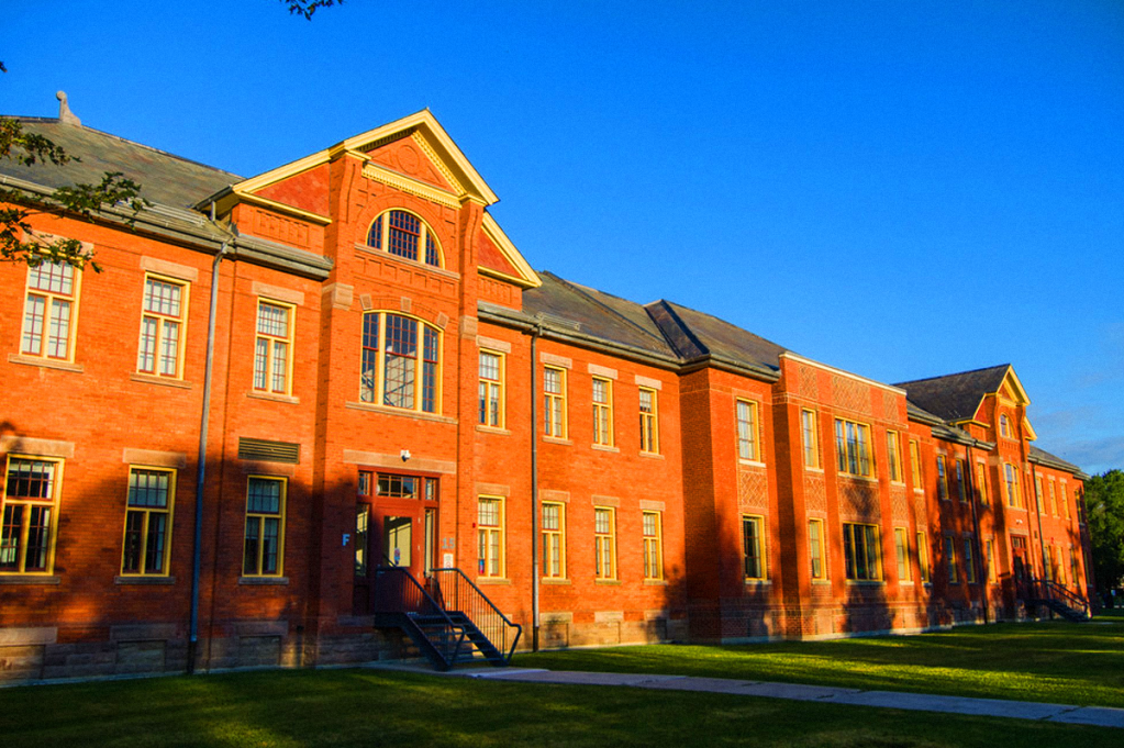 Humber College oferece bolsas de estudo para graduação no Canadá