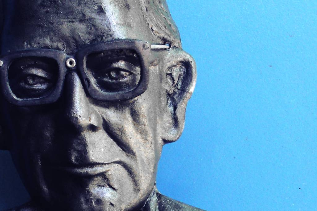 “Antologia poética” – Análise da obra de Carlos Drummond de Andrade