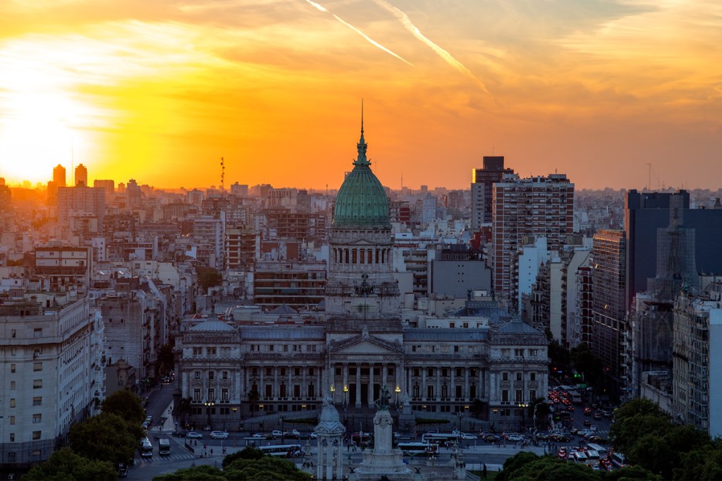 Intercâmbio na Argentina: conheça opções acessíveis e de qualidade