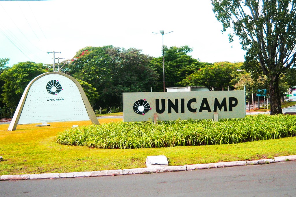 Aulas presenciais na Unicamp voltam em 3 de março, apenas para vacinados