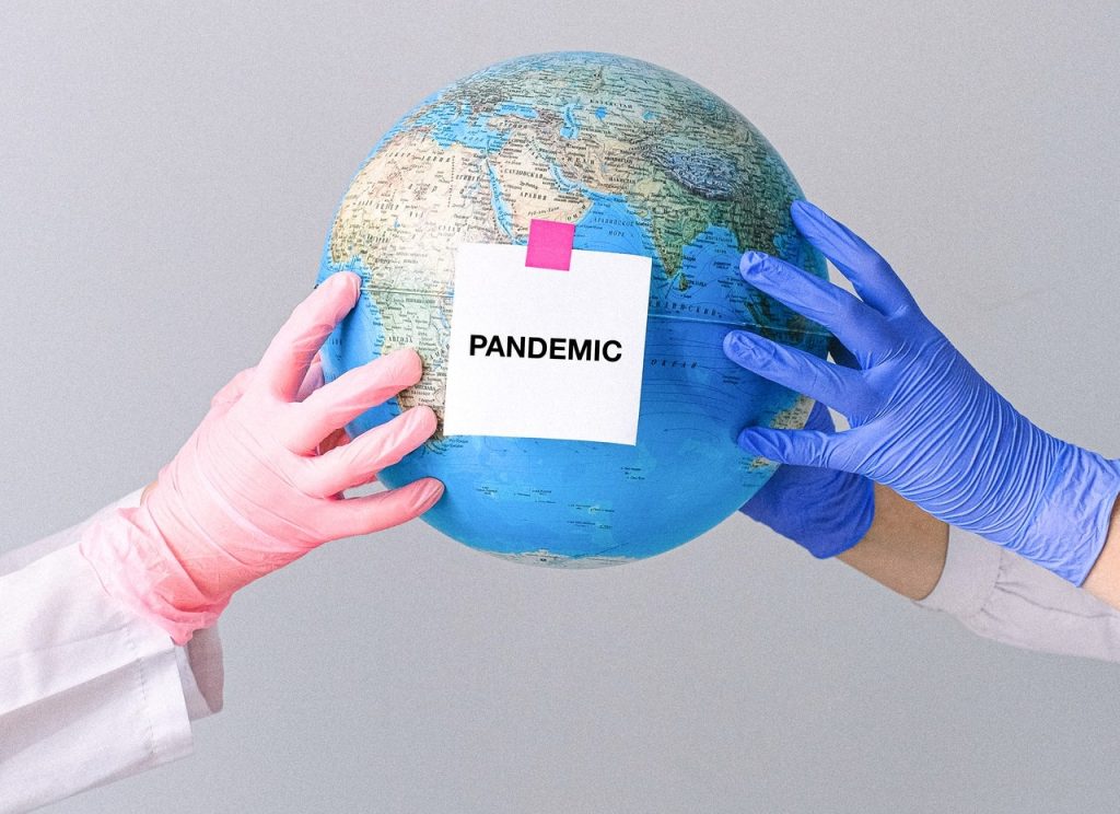 Segunda onda do coronavírus: como o mundo está lidando com a pandemia | Guia do Estudante
