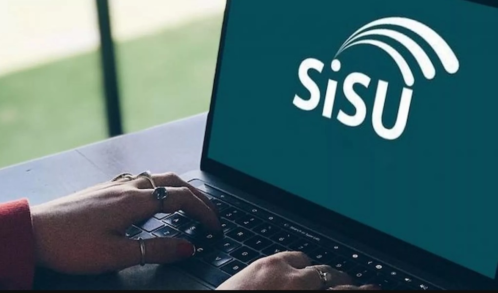 Computador com o logo do SiSU
