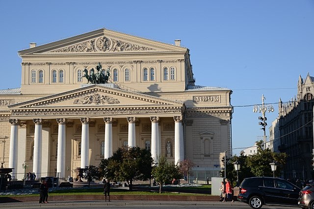 Frente do Teatro Bolshoi, em Moscow