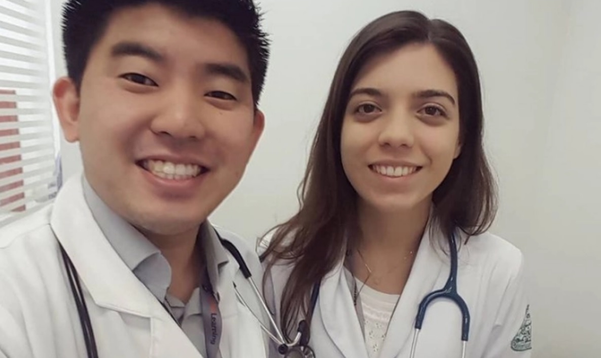 Fabio e Bianca na Faculdade de Medicina da USP, já no fim da graduação.
