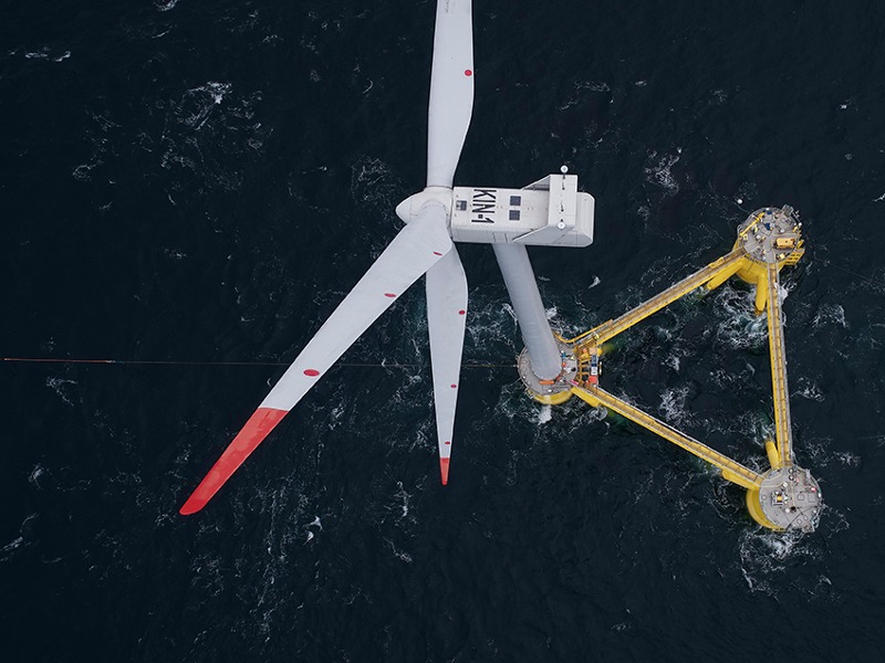 Kincardine-Windfarm Turbina de energia eólica em alto-mar na costa da Escócia