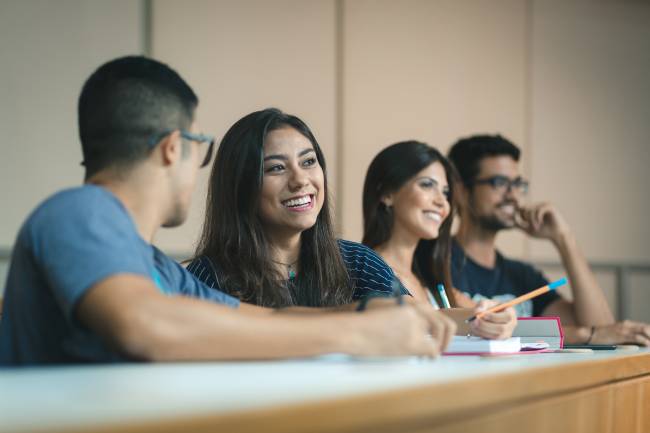 Alunos da FGV em aula